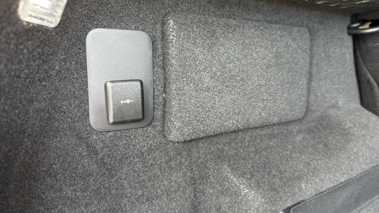 Land Rover Range Rover Evoque 2.0 D165 Dynamic SE 5dr Auto Diesel Hatchback